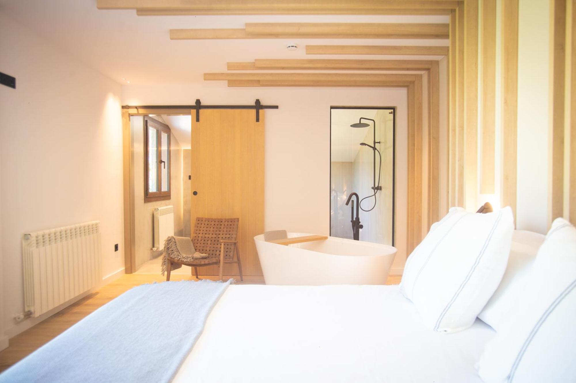 L'Indret Del Pedraforca Adults Only Hotel Saldés Екстериор снимка